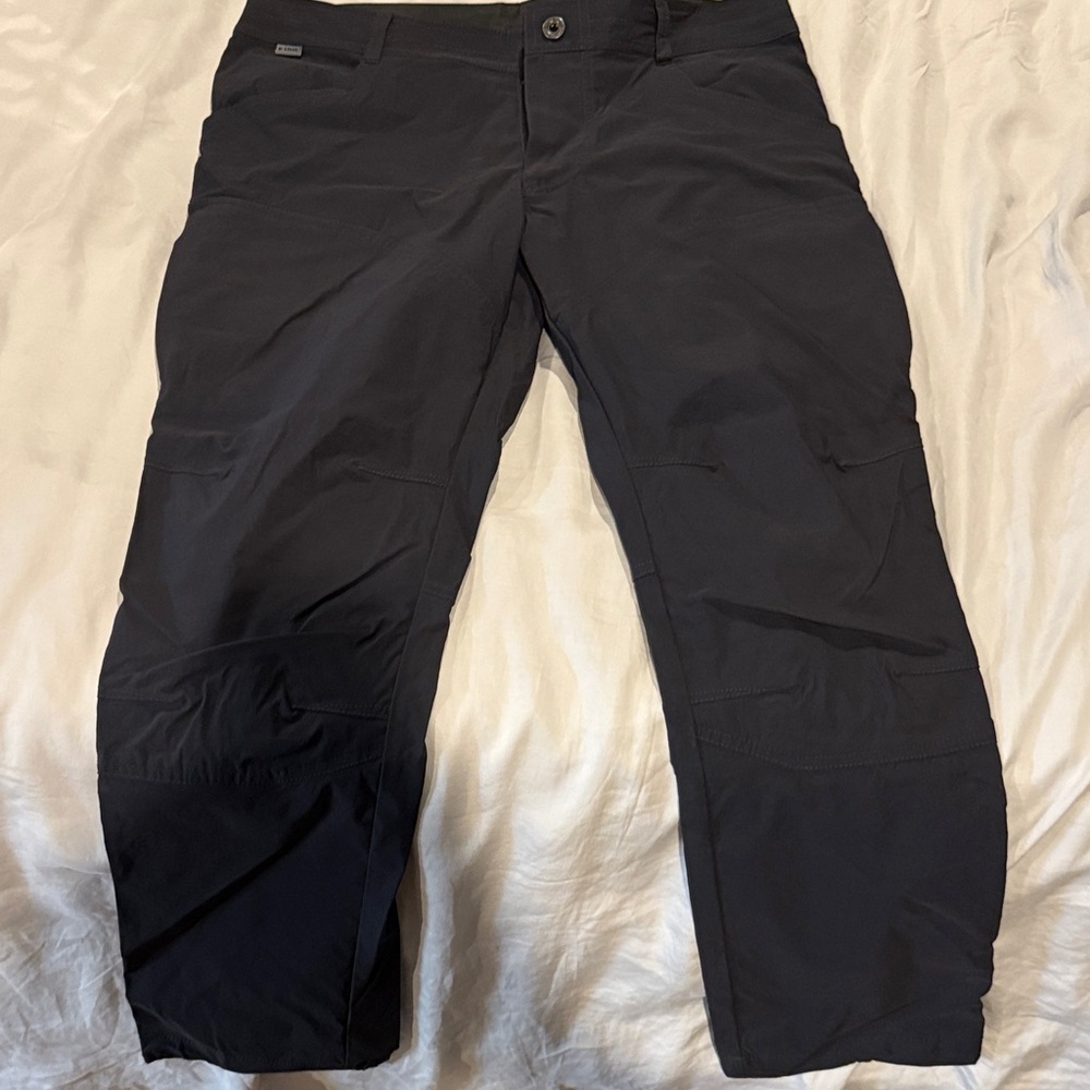 Kuhl Men's Dark Gray Cargo Pants